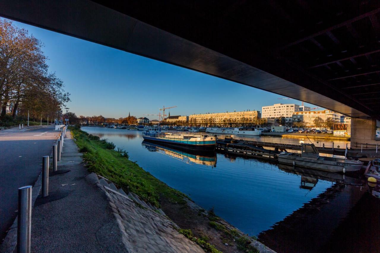 L'Idylle : T2 De Standing Avec Parking - Gare/Cite Des Congres/Lieu Unique Lägenhet Nantes Exteriör bild